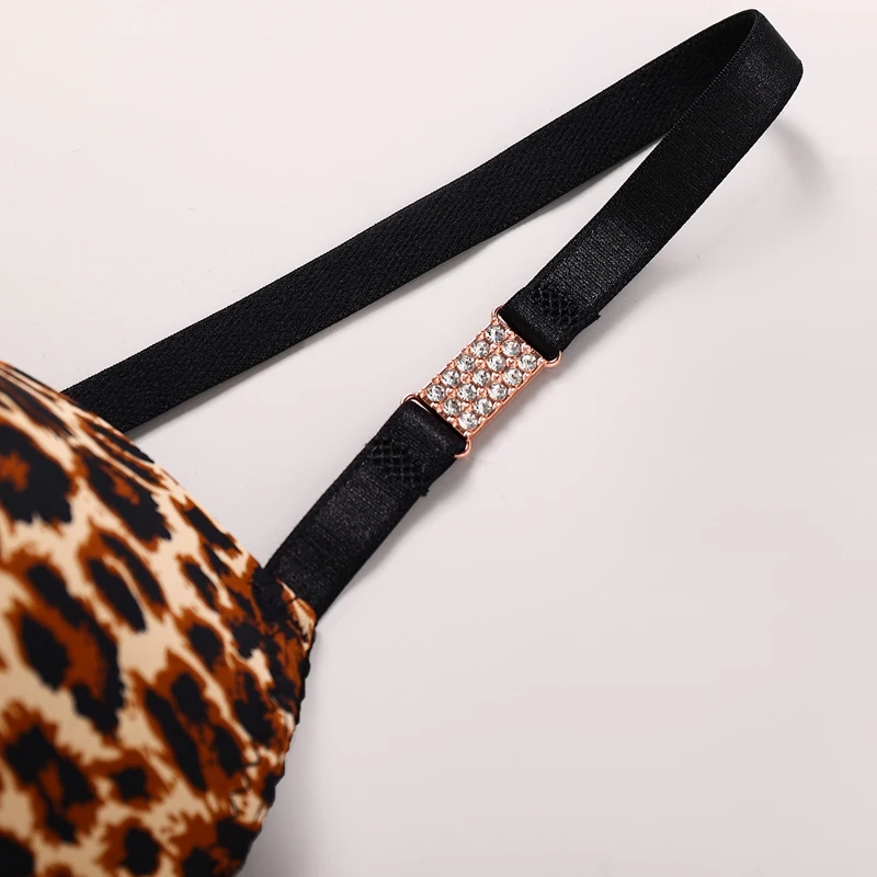 DaiNaFang-Conjunto de sujetador de encaje de dos piezas para mujer, ropa interior con estampado de leopardo, diseño hermoso, lencería femenina con diamantes de imitación