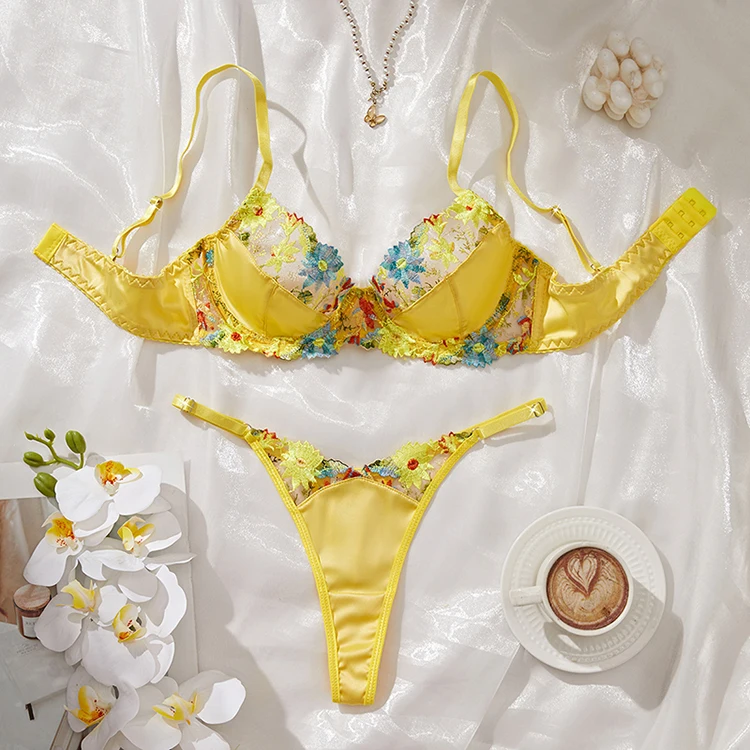 Conjunto de lencería ultrafina para mujer, conjunto de sujetador y bragas con aros de acero, ropa interior íntima de lujo con empalme de satén y bordado floral