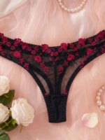 Conjunto de lencería con bordado de rosas rojas para mujer, sujetador push-up con aros y copa de grosor medio, bragas de malla negra, 2 piezas, ropa interior íntima elegante - Imagen 6