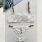 Conjunto de lencería sexy para mujer, 2 piezas, sujetador push-up y bragas ajustables con pedrería, encaje y diseño de letras de marca, 2026, NUEVO - Imagen 4