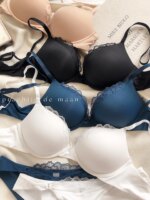 Conjunto de ropa interior Sexy para mujer, sujetador de realce y bragas de encaje, lencería romántica cómoda, conjunto de Tirantes ajustables, 1 juego/Europa