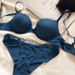 Conjunto de ropa interior Sexy para mujer, sujetador de realce y bragas de encaje, lencería romántica cómoda, conjunto de Tirantes ajustables, 1 juego/Europa - Imagen 6