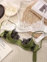 MOYISU Conjunto de Lencería de Encaje Blanco Francés, Sujetador Transparente Verde Ultrafino, Cómodo, Sin Varillas, para Busto Pequeño 32-38 AB - Imagen 4
