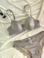 Conjunto de lencería de copa fina francesa para mujer, sujetadores de encaje Sexy, ropa interior de alta calidad, sujetador de realce inalámbrico, conjunto de bragas transpirables - Imagen 3
