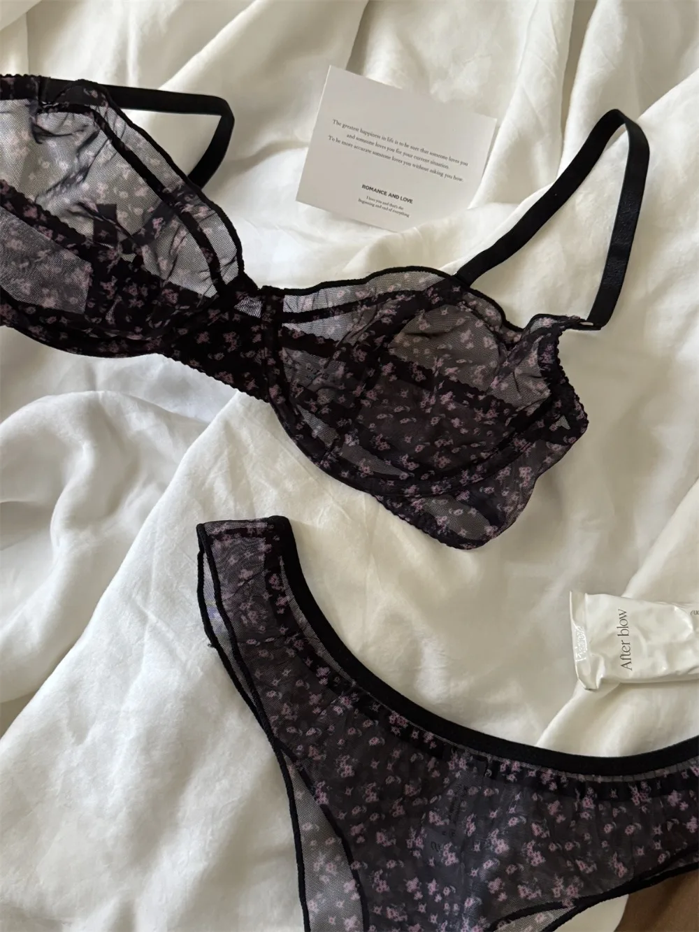 Conjunto de lencería ultrafina francesa, sujetador Sexy de encaje con estampado Floral, ropa interior de moda para mujer, conjuntos de sujetadores e Tanga íntimos transpirables de malla Conjunto de lencería ultrafina francesa, sujetador Sexy de encaje con estampado Floral, ropa interior de moda para mujer, conjuntos de sujetadores e Tanga íntimos transpirables de malla