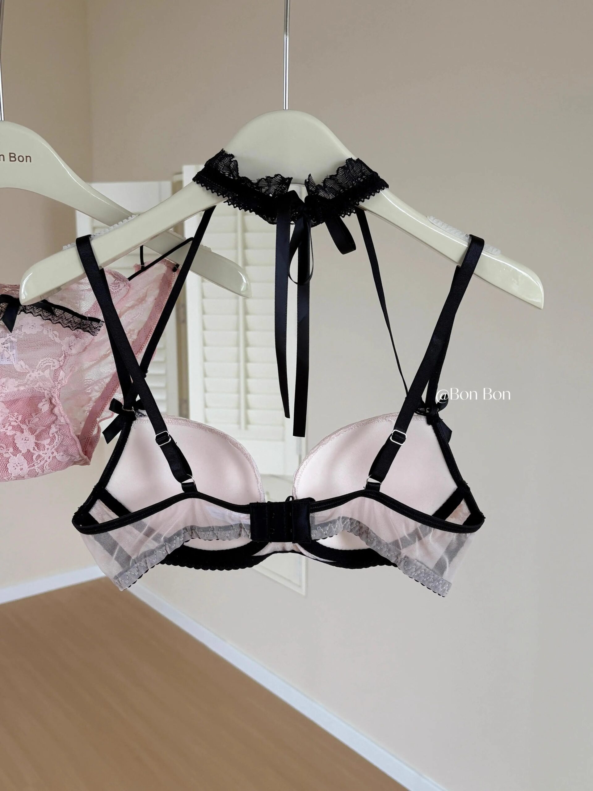 YEMOMO Conjunto de lencería push-up de encaje francés para mujer, sujetador sexy con escote pronunciado, realza el busto pequeño para un look más voluminoso, uso diario cómodo, tallas S-XL