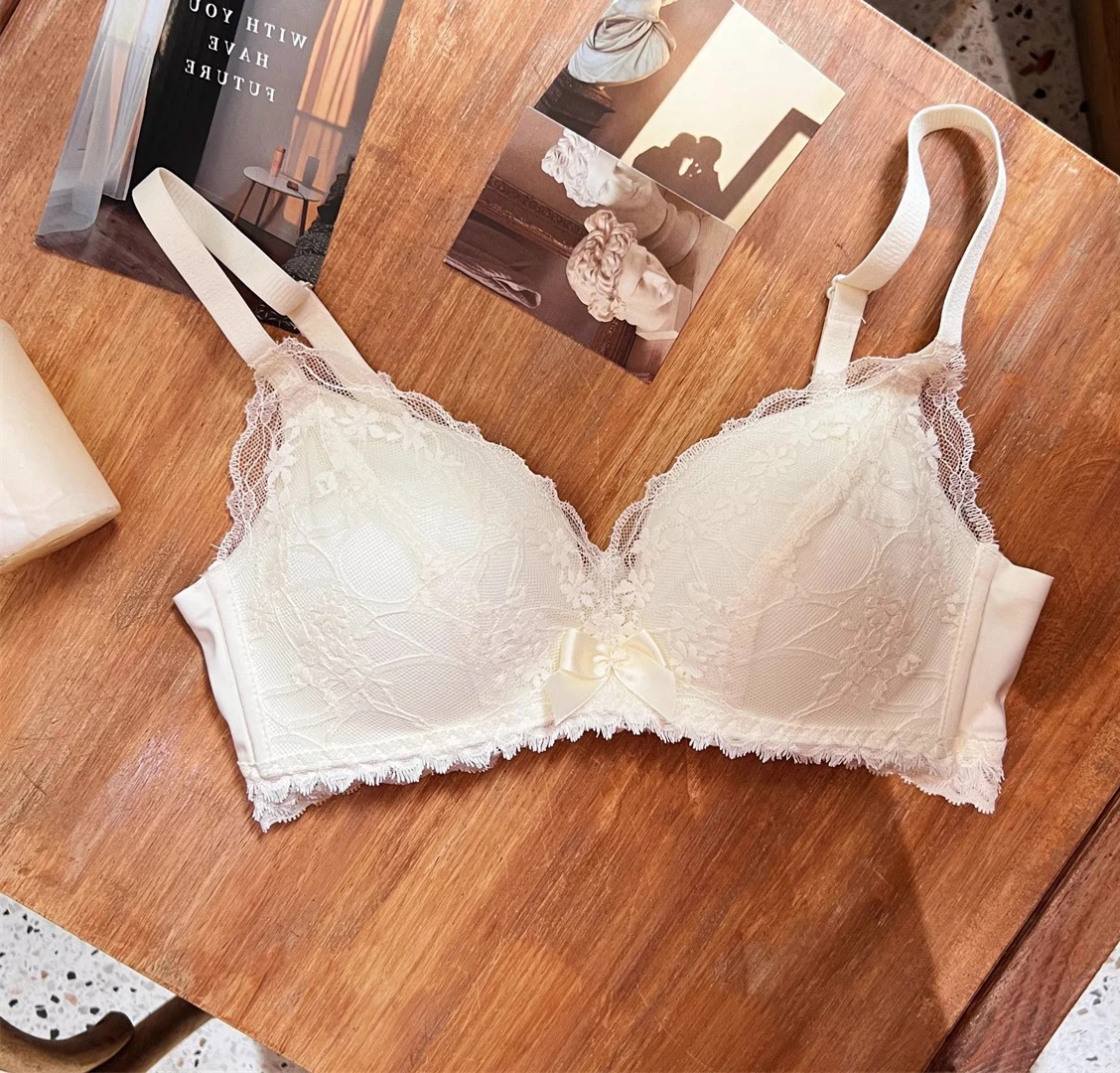 Sujetador de encaje francés, Bralette de realce inalámbrico para busto pequeño, correas ajustables, soporte antiflacidez, lencería Sexy con cordones, conjunto de bragas