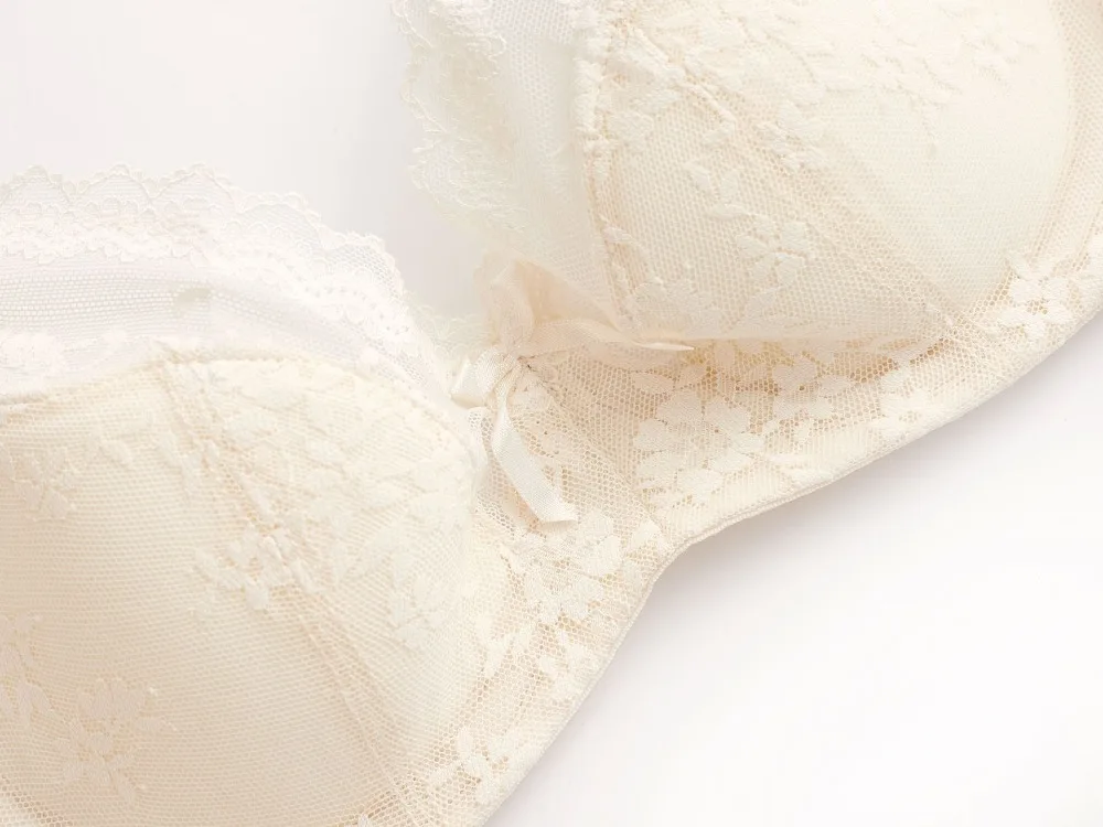 Conjunto de lencería Sexy de encaje bordado para mujer, sujetador de realce de copa fina francesa, ropa interior cómoda y transpirable, conjunto de bragas y sujetador para mujer Conjunto de lencería Sexy de encaje bordado para mujer, sujetador de realce de copa fina francesa, ropa interior cómoda y transpirable, conjunto de bragas y sujetador para mujer