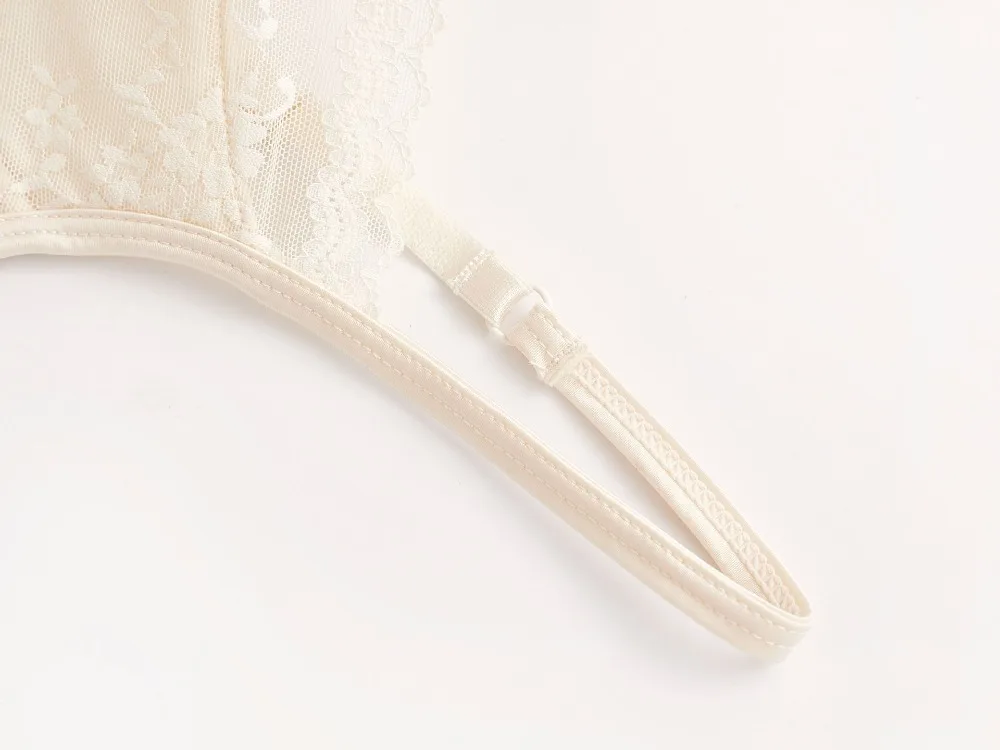 Conjunto de lencería Sexy de encaje bordado para mujer, sujetador de realce de copa fina francesa, ropa interior cómoda y transpirable, conjunto de bragas y sujetador para mujer Conjunto de lencería Sexy de encaje bordado para mujer, sujetador de realce de copa fina francesa, ropa interior cómoda y transpirable, conjunto de bragas y sujetador para mujer